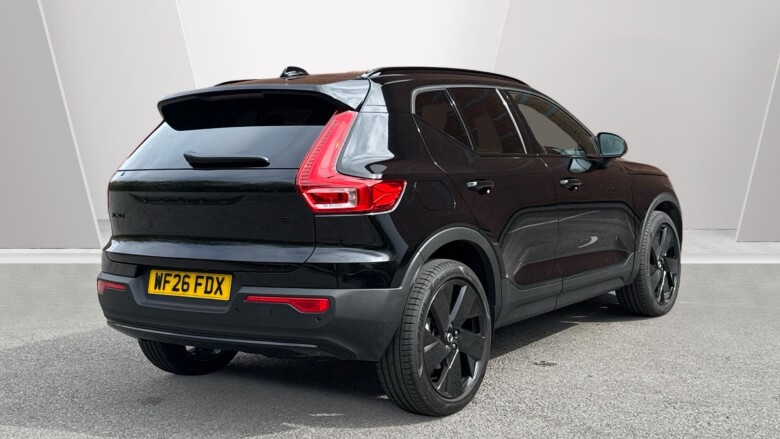 Volvo XC40 2.0 B3P Plus Black Edition 5dr Auto Petrol Estate